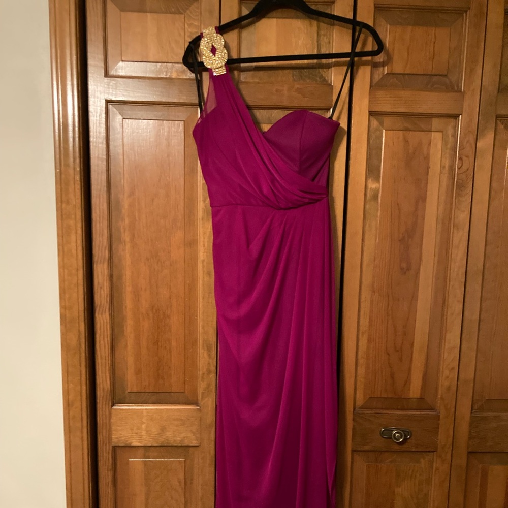 Beautiful Greek style dress. Size 6.